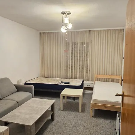 Zentralgelegene Im Eg Ketsch