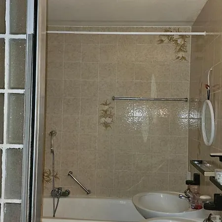 Zentralgelegene Im Eg Ketsch